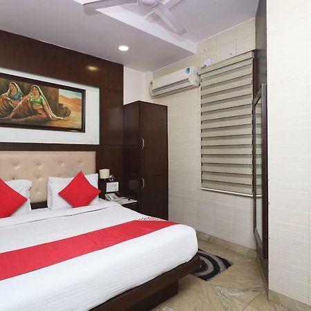 Oyo 30698 Hari Om Guest House Jādabpur Buitenkant foto