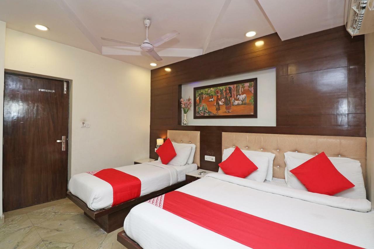 Oyo 30698 Hari Om Guest House Jādabpur Buitenkant foto