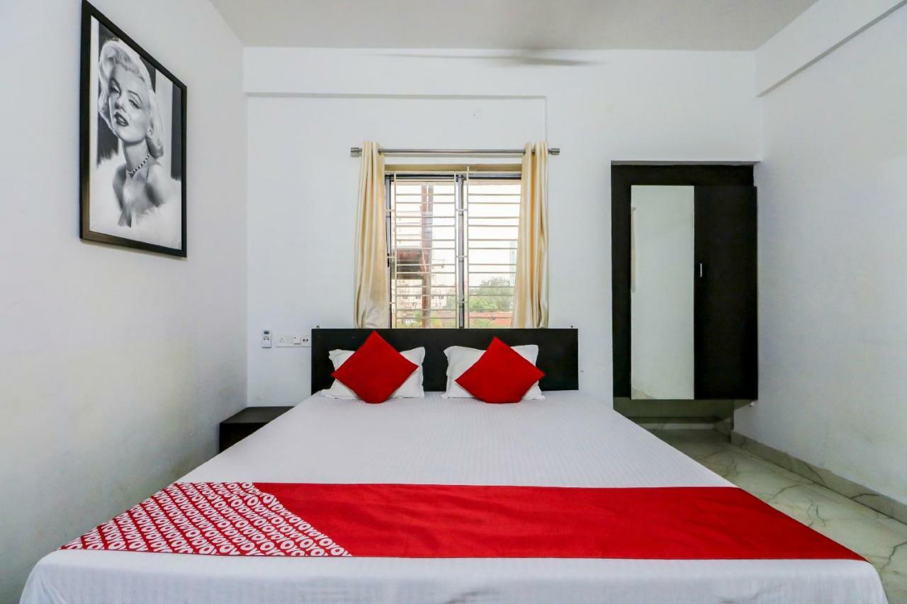 Oyo 30698 Hari Om Guest House Jādabpur Buitenkant foto