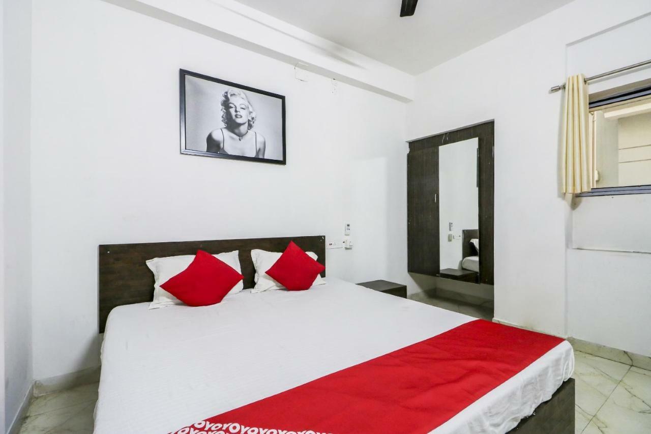 Oyo 30698 Hari Om Guest House Jādabpur Buitenkant foto