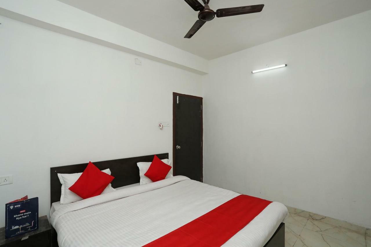 Oyo 30698 Hari Om Guest House Jādabpur Buitenkant foto